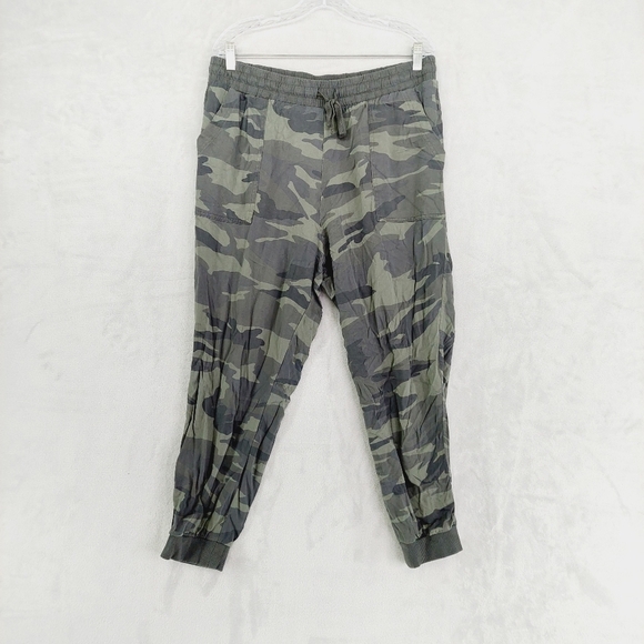 Splendid Women's Olive Camoflage Sweatpants Drawstring Jogger P5755 - Picture 2 of 9